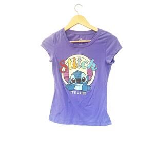 Lilo & Stitch Its a Vibe Women's Tee sz M Short sleeve disney shirt